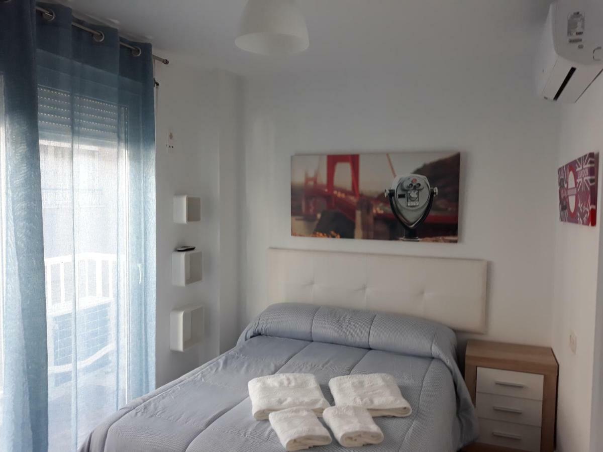 Apartamentos Centro Санта Пола Екстериор снимка